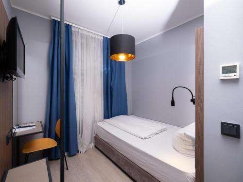 Smart Stay Hotel Station - image 9