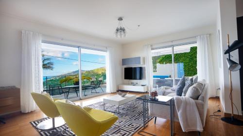 Estrela do Mar - by LovelyStay - Lovely, Sun Filled Villa, Calheta (foto 3)