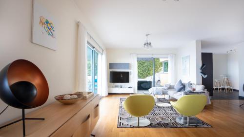 Estrela do Mar - by LovelyStay - Lovely, Sun Filled Villa, Calheta (foto 6)