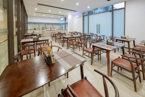 Orange Crystal Phoenix hotel - 레스토랑
