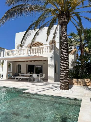 Moderne Villa mit Pool