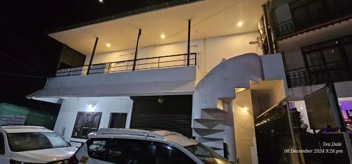 Tea Dale - All rooms with Tea Estate view in โปธามทุ