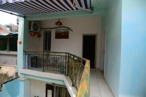Gulangyu Purple Blue Bird Hotel