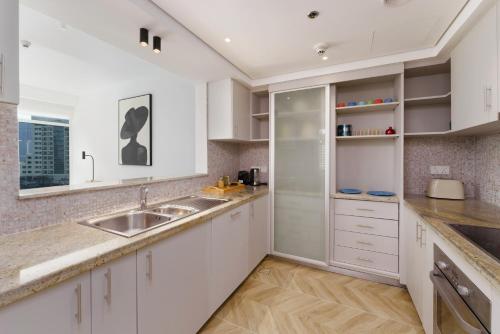 Maison Privee - Blissful Living with Dubai Marina Waterfront Views, Dubaj (fotografie 9)