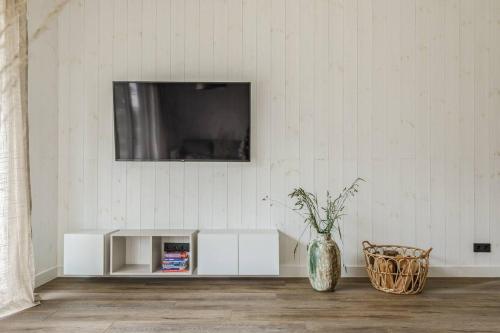 設施, Svencelės burė 5 (Svenceles bure 5) in 普列庫萊