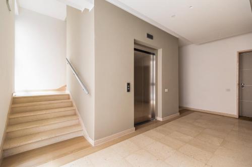 Trastevere Contemporary Apartment - main image