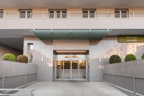 Trastevere Contemporary Apartment - image 10