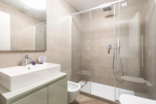 Trastevere Contemporary Apartment, Rome (photo 7)