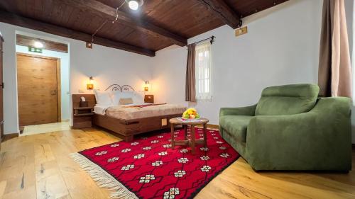 Junior Suite with Mountain View image 6