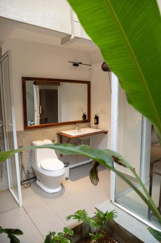 Deluxe Double Room image 1