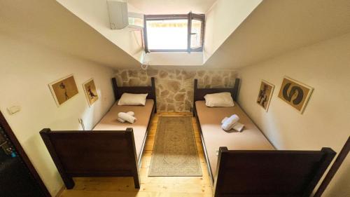 Old Town Homestel 5