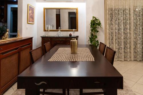 カルディツァ Sunshine Retreat Apartment 4つ星 シングルルーム レストラン