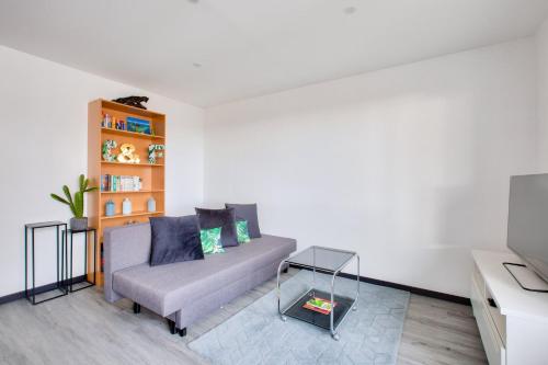 Lovely 2 BR Flat with balcony near the city centre, Strasbourg