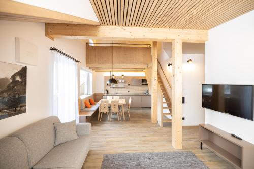 3 bedrooms, 4 beds