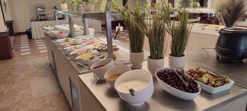 Hotel Lilia - image 10