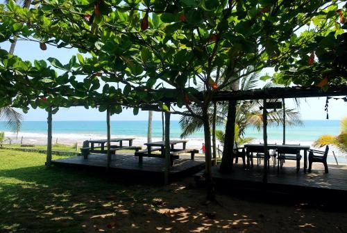 Iekārtas, Afro Beach eco Resort Butre in Takoradi