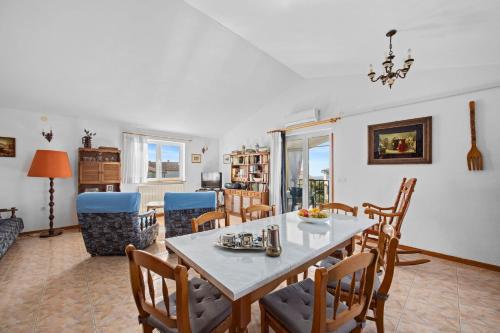 Charming Apartment Tedi with Sea View - Vodnjan