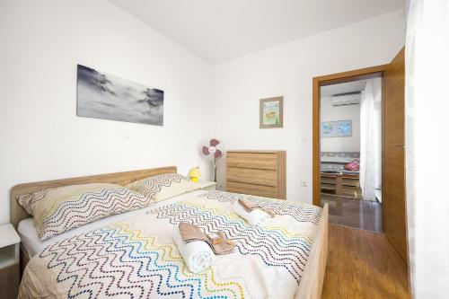 Apartment Tania - image 2