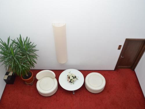 Hotel EMD - image 3