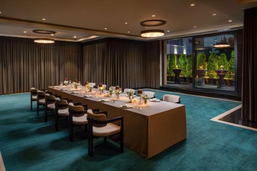 Radisson Blu Leogrand Hotel - image 8