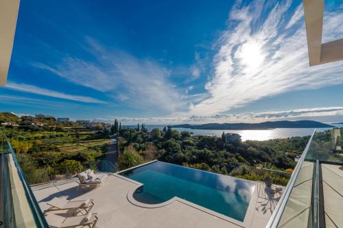 Villa Palazzo Marinavi in Orašac