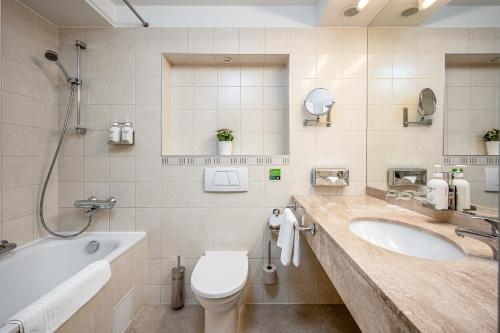Crowne Plaza Vilnius an IHG Hotel - image 4