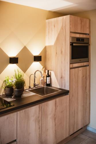 B&B Landstein in โลเคมใต้