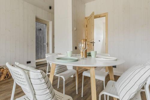 設施, Svencelės burė 10 (Svenceles bure 10) in 普列庫萊