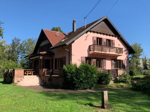 Charmante Demeure Piscine au Calme Parc Tennis gîte à louer Dauendorf