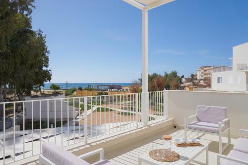 2 bedrooms, 5 beds