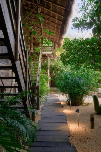 Beautiful 8BR Just 20 Meters from the Sea Tulum ZH in Tulum, Mexico