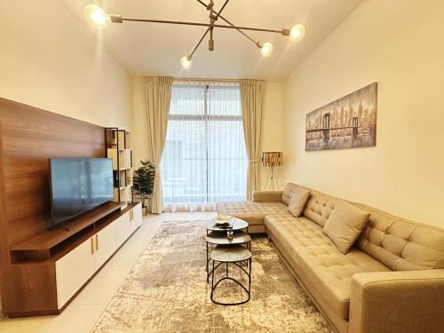 Meydan Marvel Sleek 1-Bedroom Home in Prime Views with Luxe Finishes! by Petals Holiday Homes, Дубай