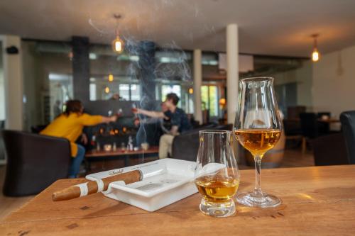 酒吧/休闲厅, Aparthotel Bären (Aparthotel Baren) in 伦茨堡