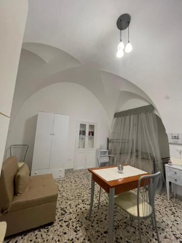 The White Rose in Ceglie Messapica