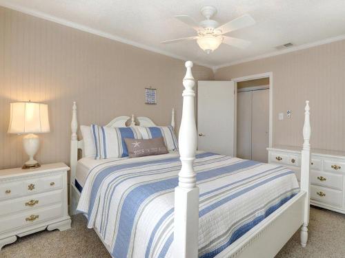 Lola's Retreat - image 6