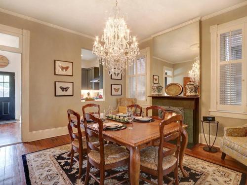 Luxury on Lincoln - image 2