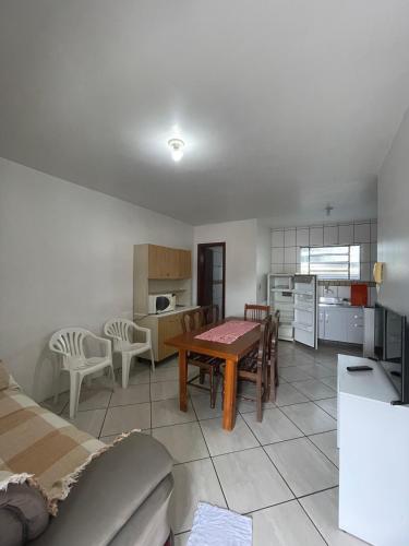 Apto 203 e 102