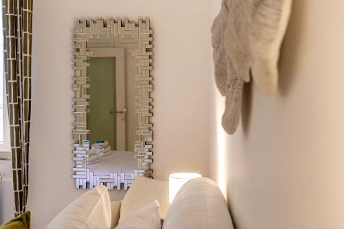 Iflat New Cozy Retreat Near the Colosseum, Rome (photo 10)