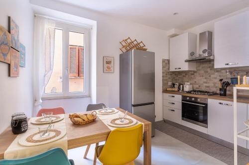 Iflat New Cozy Retreat Near the Colosseum, Rome (photo 4)