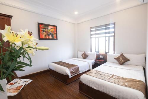 2 double beds