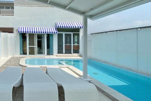 Alpha Villa Homestay