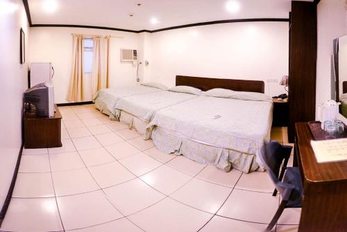 Cebu Crowne Garden Hotel 2-Star Hotel view