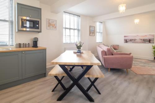 Host & Stay - The Crow's Nest, Ramsgate (foto 3)