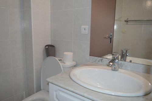 Apartment image 7