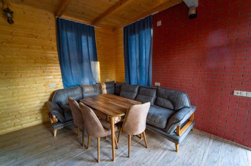 Gomarduli Inn გომარდული ინნ in Shuakhevi