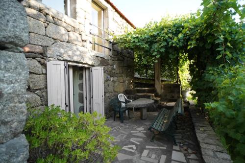 Casa da Eva at Terrus Winery gîte à louer São João da Seara