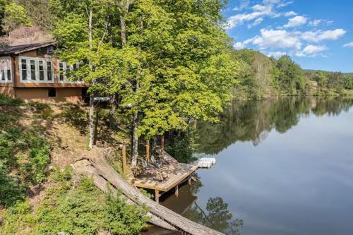 On Golden Pond - image 6