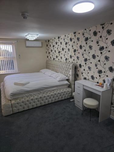 The Jester Hotel - image 13