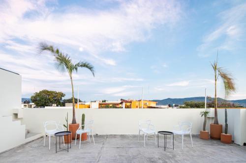 Casa Lumos - Minimalist Comfort Suites in Centro Historico - image 3