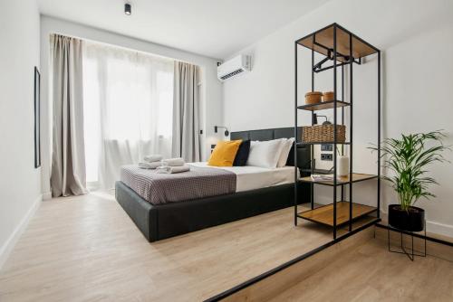 Stylish Escape Suite in Athens, Atene